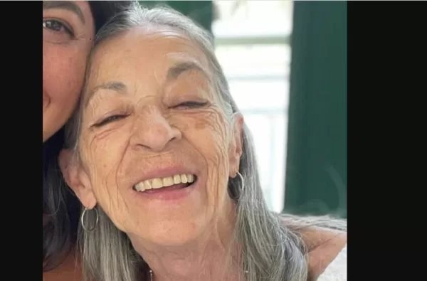 professora morre durante ataque em escola de SP