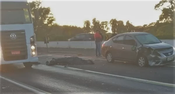 Ciclista morre atropelado próximo ao pedádio de Arapongas 1 Ciclista morre atropelado scaled