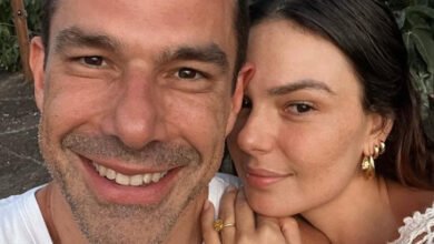 Em clima de romance Marcus Buaiz se derrete por Isis