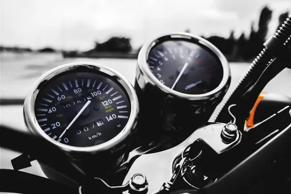 motorbike 1839003 640