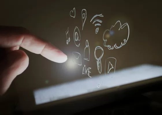 Dois golpes do Marketplace são registrados em Apucarana 1 touch screen 1023966 640