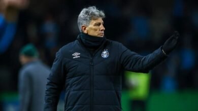 Após vitória do Grêmio sobre o Fluminense, Renato faz alerta para o jogo da volta 12 Após vitória do Grêmio sobre o Fluminense, Renato faz alerta para o jogo da volta