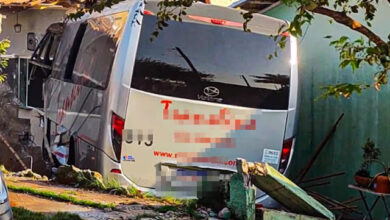 Acidente com ônibus mata uma pessoa e deixa 06 feridos