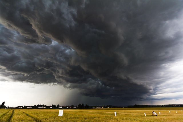 Alerta de tempestade coloca 286 cidades do Paraná em estado de atenção