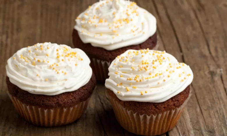 Cupcake de chocolate com creme de limão: veja como fazer o docinho 1 Cupcake de chocolate com creme de limão - cupcake de chocolate