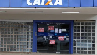 Caixa Econômica Federal entra em greve nacional e Banco do Brasil tem paralisação parcial 3 Fachada de agência da Caixa Econômica Federal