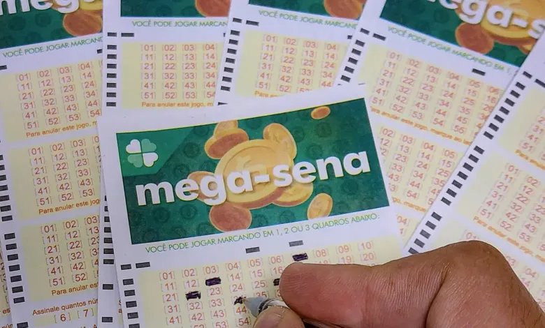 Urna da Mega-Sena em evento de sorteio