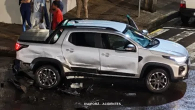 Veículo envolvido em acidente de trânsito em Ivaiporã