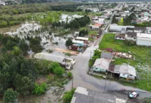 Enchente em região urbana