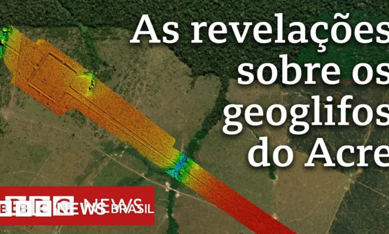 Vista aérea de área de floresta na Amazônia