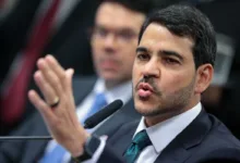 Jorge Messias em evento oficial