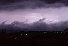 Temporal e nuvens carregadas no Paraná