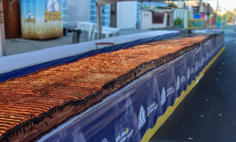 Bolo de chocolate gigante inspirada no filme Matilda