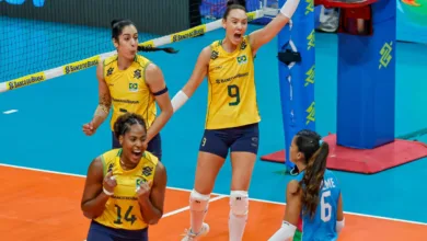 Seleção brasileira feminina de vôlei em quadra