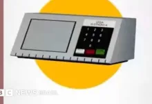 Urna eletrônica brasileira em funcionamento