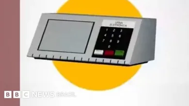 Urna eletrônica brasileira em funcionamento