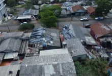 Residências atingidas por temporal em Apucarana