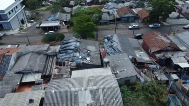 Residências atingidas por temporal em Apucarana