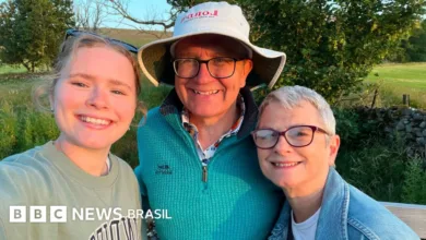 Casal aproveitando viagens durante a aposentadoria