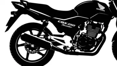 Motocicleta apreendida pela Polícia Militar