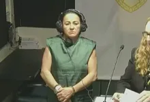 Mulher desconfia de traição e joga balde de fezes na vizinha 7 Ilustração genérica de fachada de residência