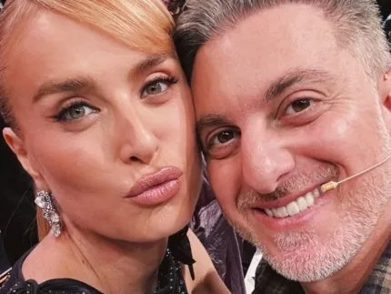 Angélica e Luciano Huck juntos em evento
