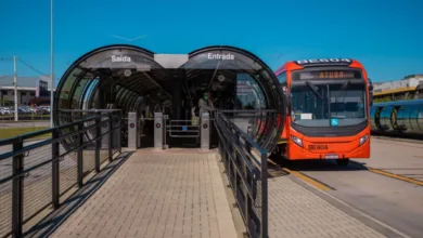 Curitiba terá três novos ônibus em linha que liga Norte e Sul 2 Ônibus do transporte coletivo em Curitiba