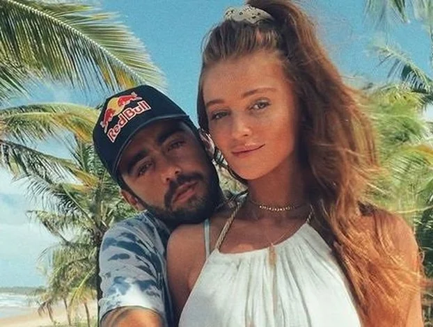 Cíntia Dicker e Pedro Scooby juntos
