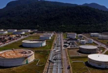 Plataforma de petróleo no mar