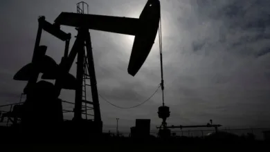 Torre de extração de petróleo