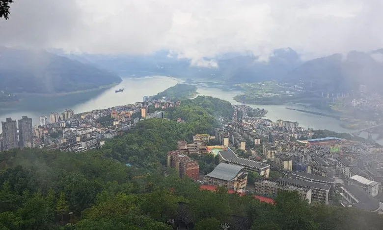 Vista panorâmica da abertura do Fórum da Civilização do Rio Yangtzé em Chongqing