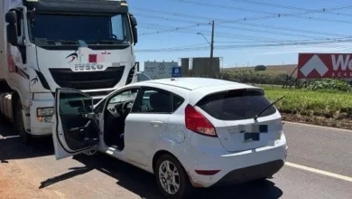 Viatura da Polícia Rodoviária Federal em rodovia