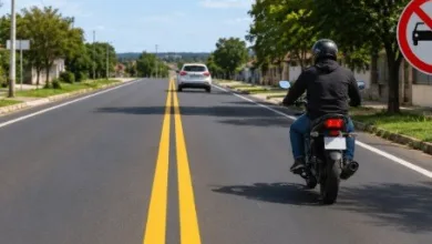 Motocicleta em via pública
