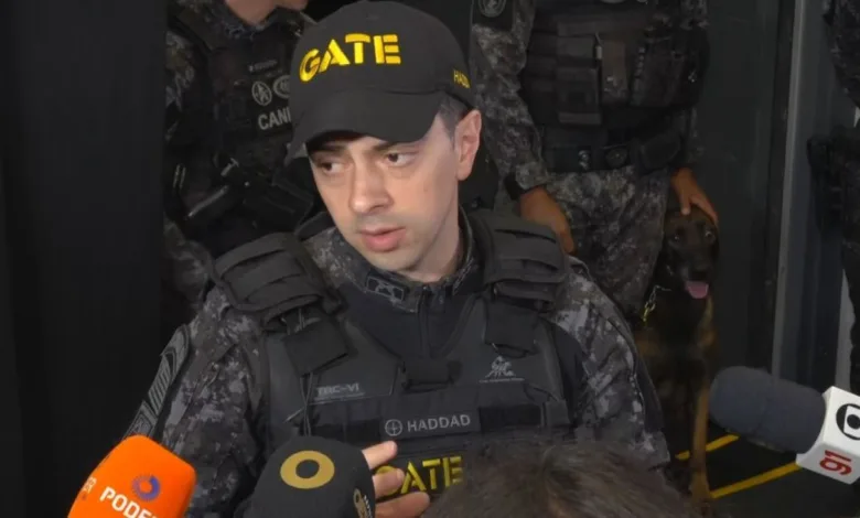 Veículo periciado durante suspeita de artefato explosivo