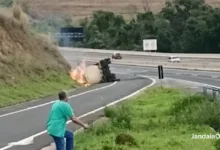 Local de acidente de trânsito em rodovia