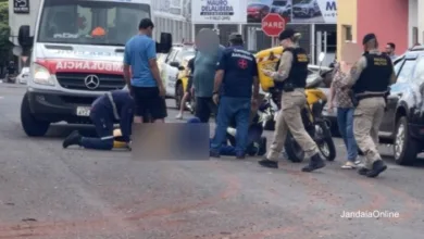 Motocicleta na rua em Jandaia do Sul
