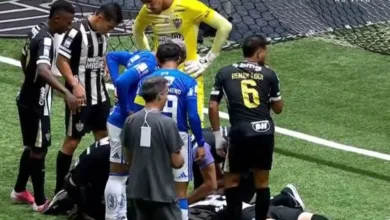 Zagueiro Vitão em campo