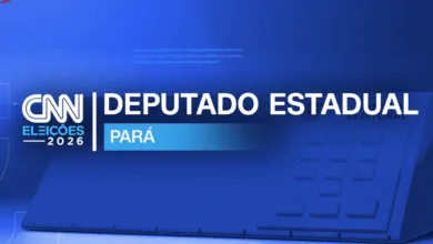 Urna eletrônica em votação