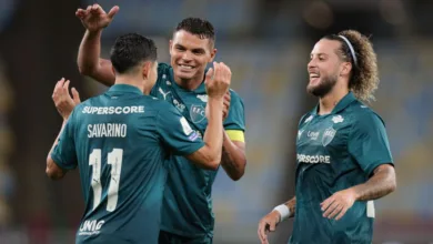 Jogadores do Fluminense comemoram gol no Maracanã