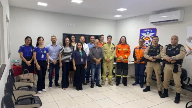 Viaturas e equipes das forças de segurança em Apucarana