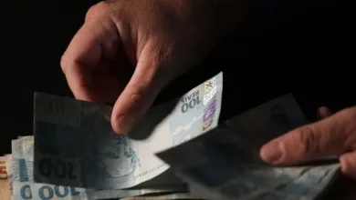 Microempreendedores individuais trabalhando