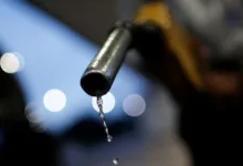 Bomba de combustível em posto de abastecimento no Brasil