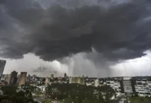 Tempestade pode atingir quase todo o Paraná no final de semana 2 Chuva forte no Paraná durante temporal