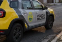 Fiat Uno azul é furtado durante a madrugada em Jardim Alegre 6 Carro Fiat Uno azul na cor padrão